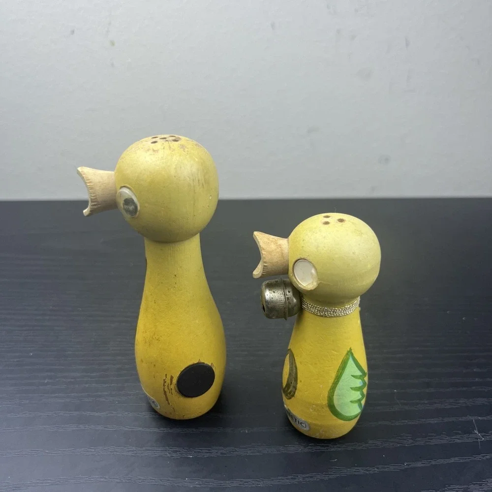 Vintage Magnetic Wooden Salt & Pepper Shakers Original Stoppers Mid Century